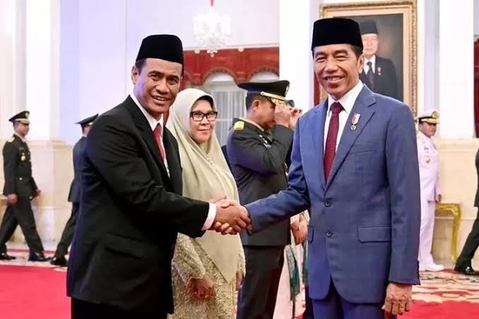 Jokowi Resmi Lantik Andi Amran Sulaiman Sebagai Menteri Pertanian