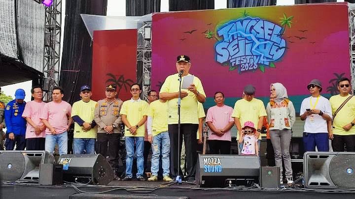 Walikota Benyamin Davnie Buka Tangsel Sejiwa Festival