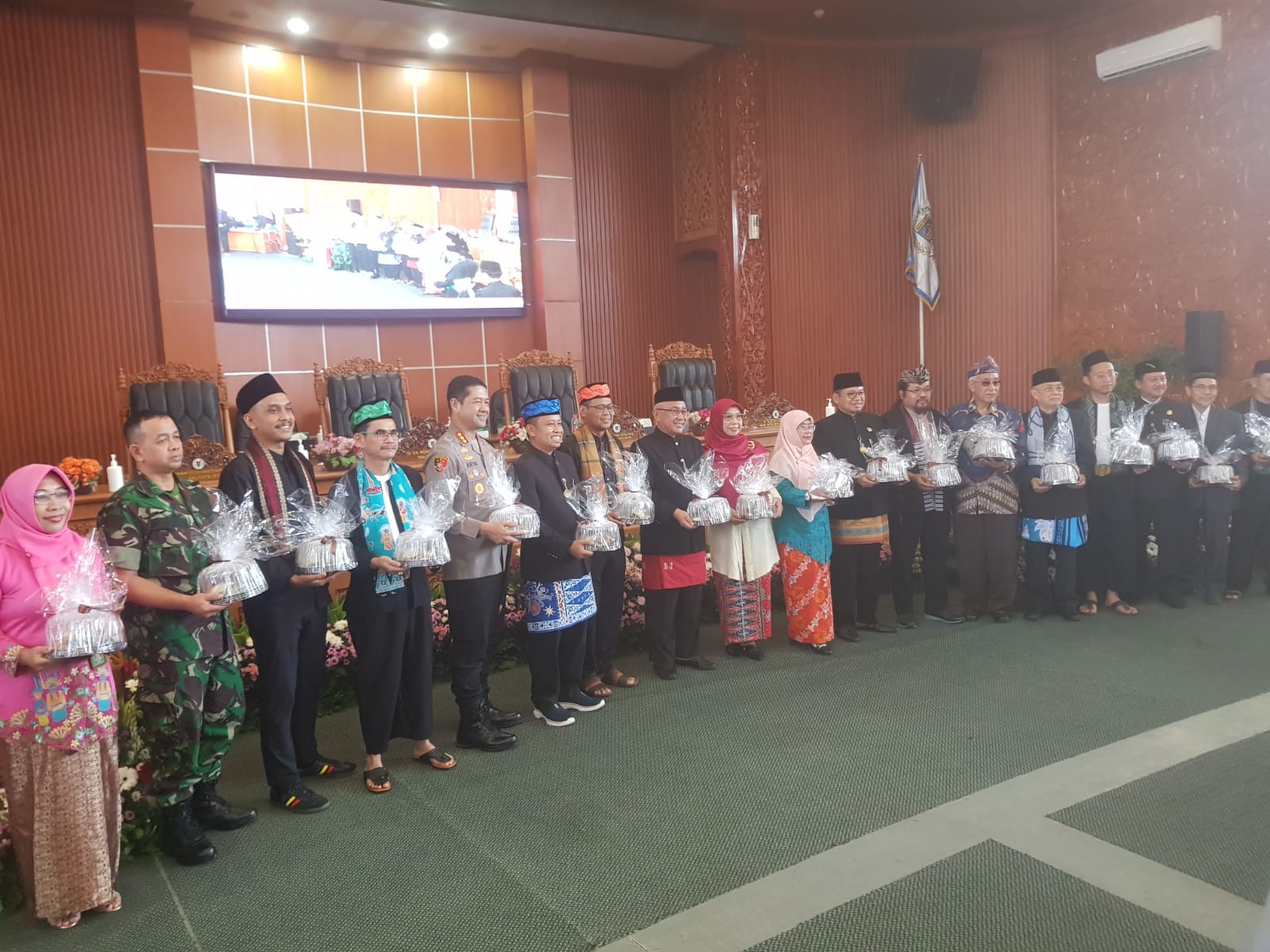 Peringati HUT Kota Depok ke 25, DPRD Tingkat 2 Gelar Rapat Paripurna