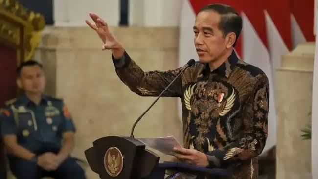 Jokowi Kesal Anggaran 6,2 T Habis Untuk Ribuan Aplikasi: Tahun Ini Kita Stop!