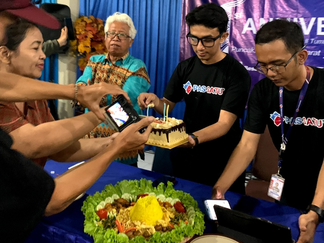 Genap 1 Tahun, Media Persada Satu dan Pas Satu TV Gelar Kegiatan di Puncak Bogor