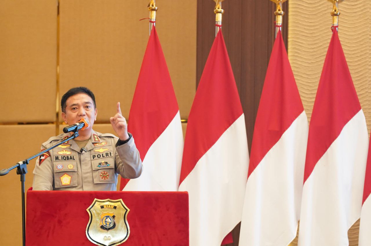 Kapolda Riau Buka Dan Pimpin Langsung Rapat Koordinasi Lintas Sektoral Operasi Mantap Praja Lancang Kuning 2024