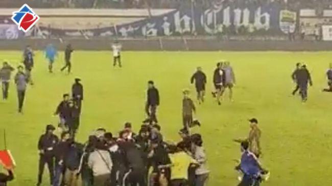 Berikut Kronologi  Kericuhan Bobotoh setelah Laga Persib Bandung vs Persija Jakarta, Steward Jadi Sasaran