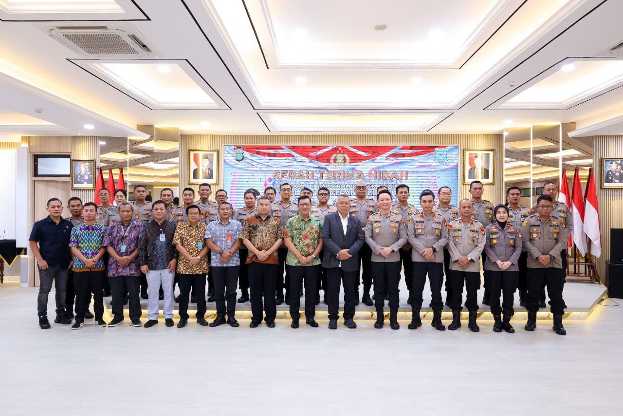 Dukung Kinerja Kepolisian, Pemkot Berikan 9 Unit Kendaraan Hibah untuk Polres Tangsel dan Jajaran