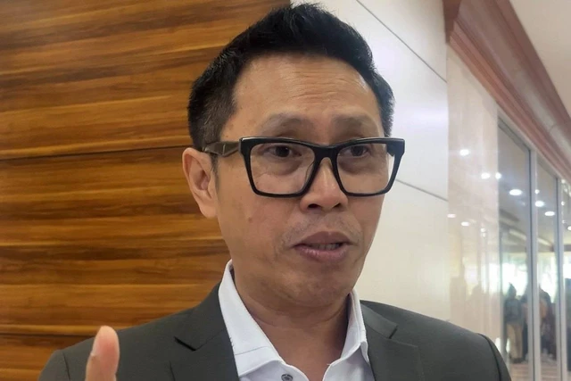 PAN Nonaktifkan Eko Patrio dan Uya Kuya Mulai 1 September 2025