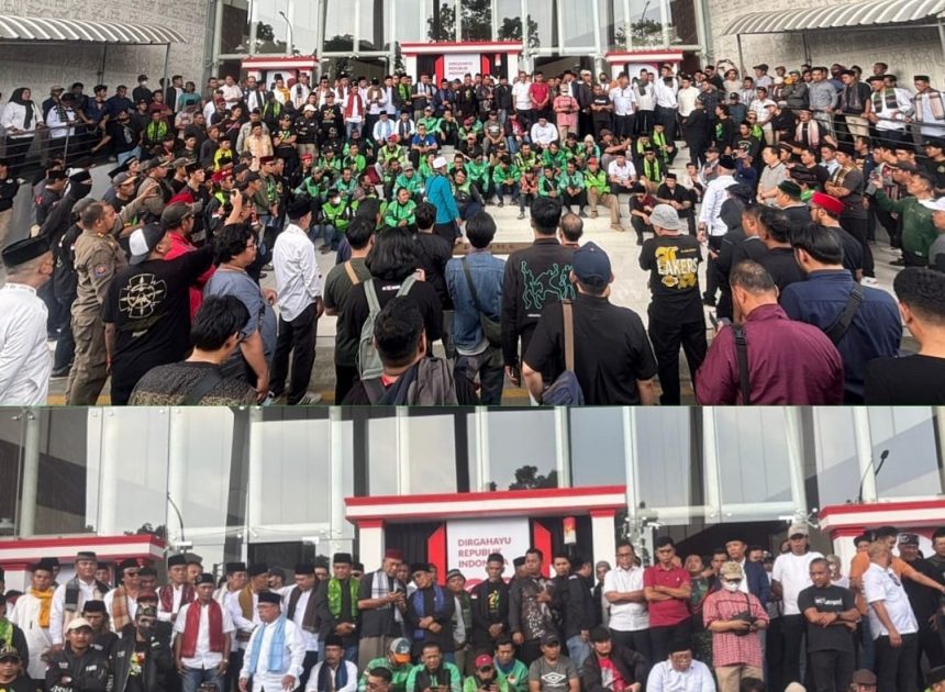 DPRD TANGSEL GELAR AKSI DAMAI BARENG DRIVER OJOL DAN TOKOH MASYARAKAT