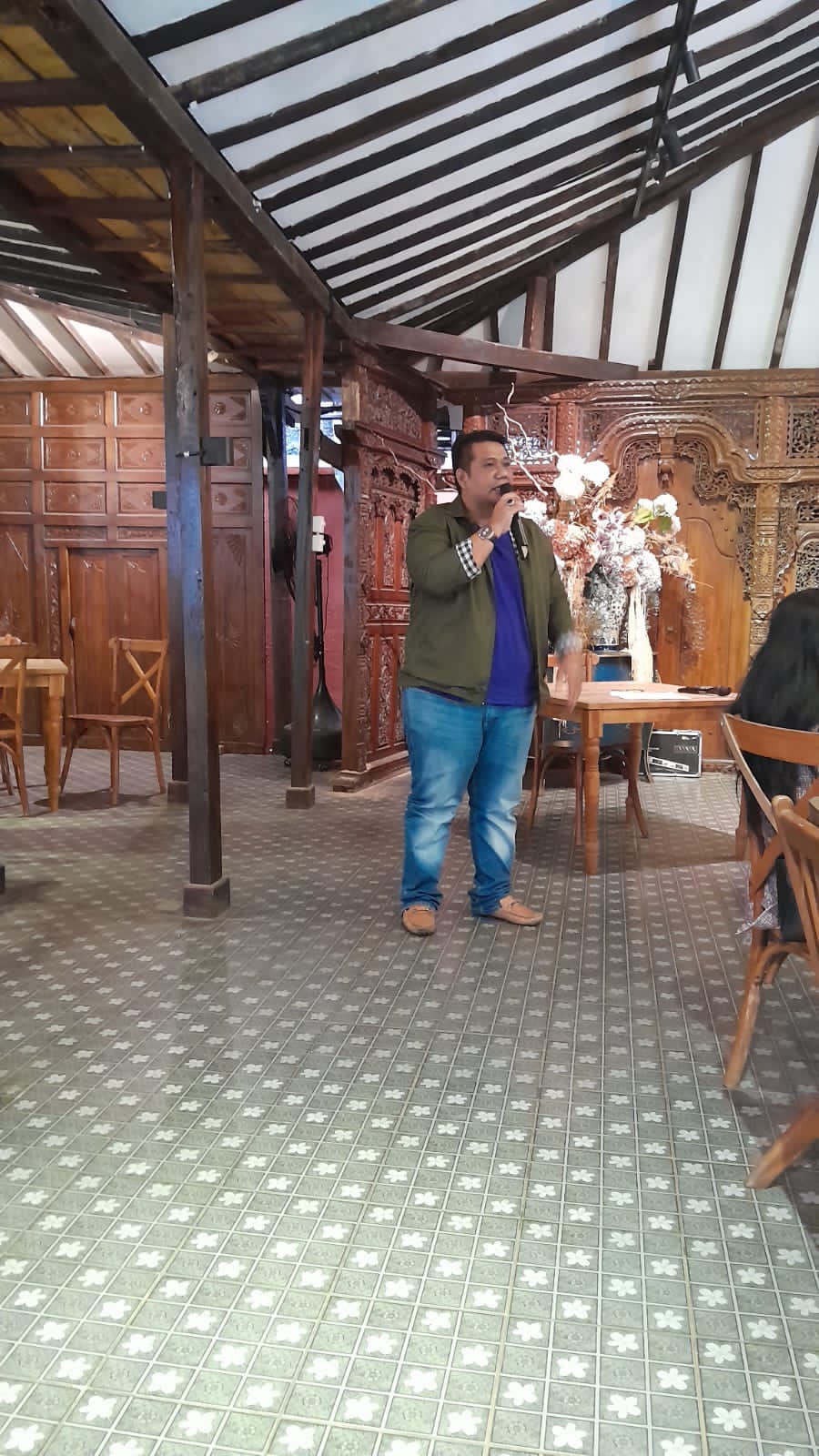 Program Makan Bergizi Gratis Prabowo Digoyang Isu Keracunan, Jurnalis Duga Ada Sabotase Politik