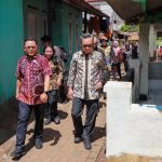 Dekatkan Pelayanan, Kanwil BPN Banten Antar Sertipikat PTSL Langsung ke Rumah Warga