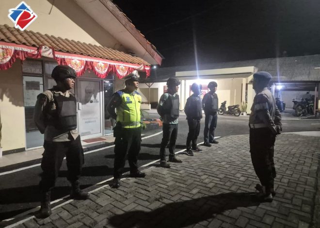 Polsek Kronjo Perketat Keamanan Lewat Apel Malam dan Patroli Gabungan
