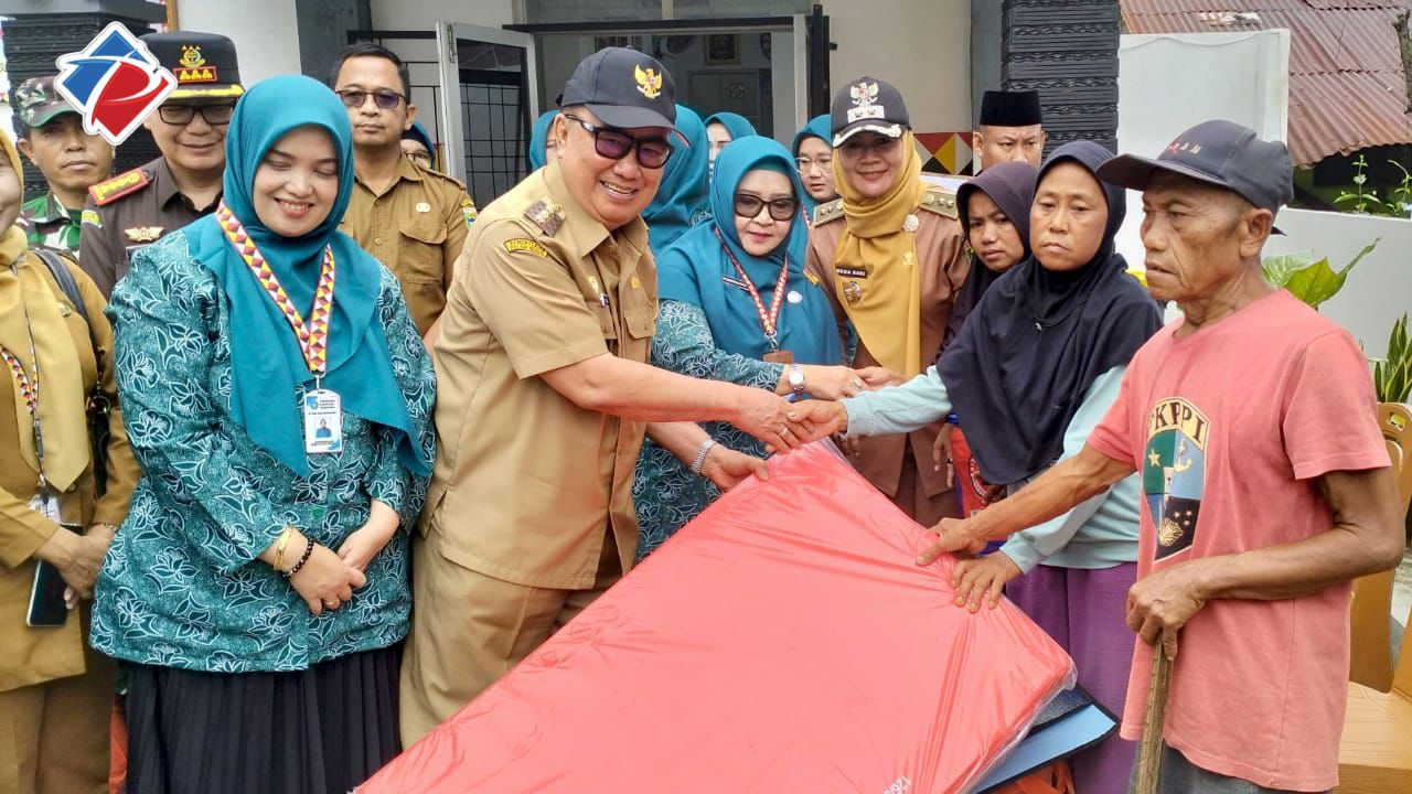 Bupati Tanggamus dan Forkopimda Tinjau Lokasi Jebolnya Tanggul Kali Bego di Lingkungan Kapuran
