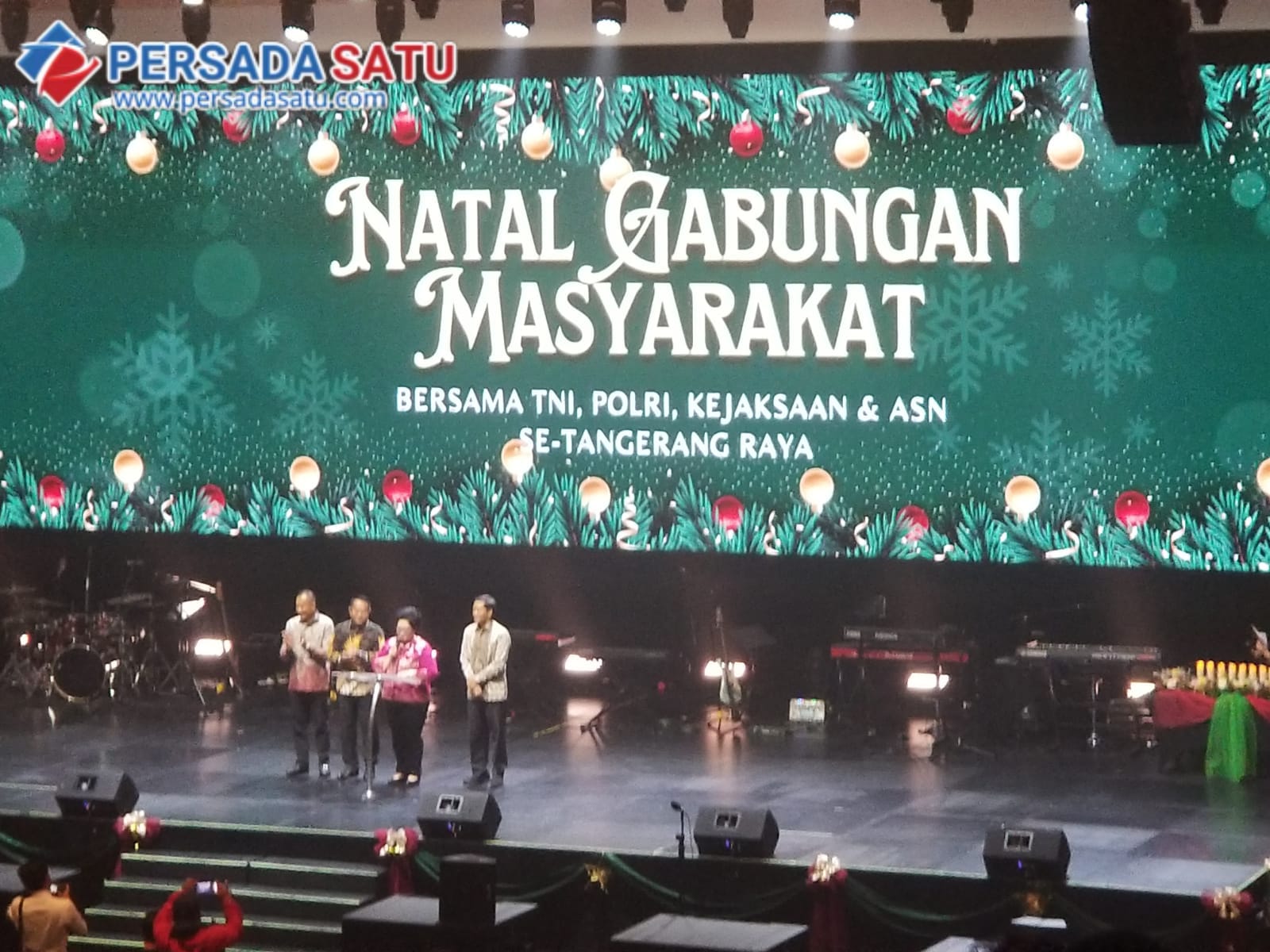 Masyarakat dan Aparatur Negara se-Tangerang Raya Natal Gabungan  Berlangsung Khidmat dan Penuh Kebersamaan