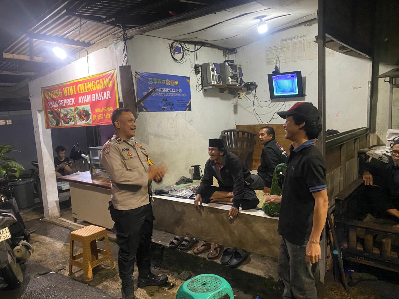 Polsek Serpong Intensifkan Pengecekan Poskamling Terpadu, Wujudkan Keamanan Lingkungan Bersama Warga