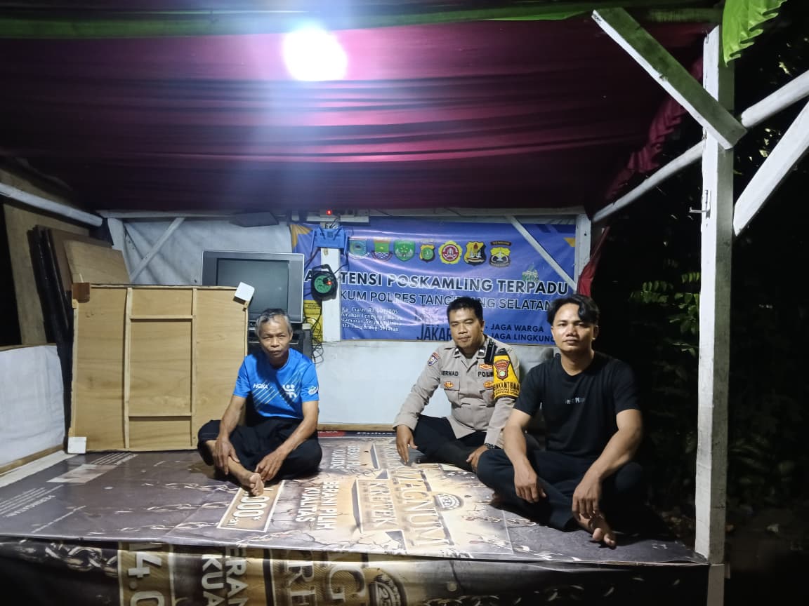 Bhabinkamtibmas Lengkong Karya Aktif Cek Poskamling Terpadu, Wujudkan Program Jaga Jakarta+