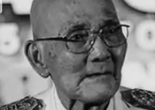 Mantan Wakil Presiden ke-6 RI Try Sutrisno Wafat