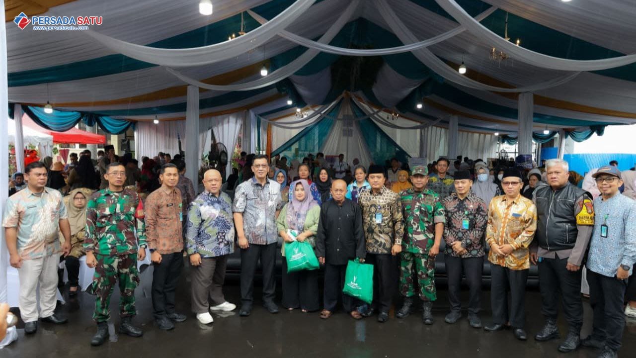 Bazar Ramadan Serentak di 7 Kecamatan Tangsel Diserbu Warga, 11.000 Paket Sembako Murah Disediakan