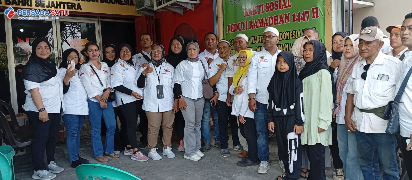 GWI DPC Kota Tangerang dan DPD Banten Berbagi Takjil serta Santuni Anak Yatim dan Duafa