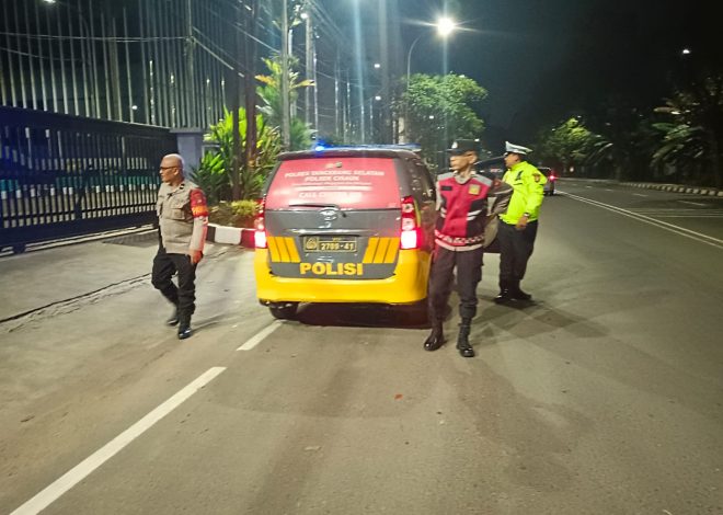 Patroli Malam Hingga Dini Hari, Polsek Cisauk Perkuat Keamanan Lewat Ops Cipta Kondisi