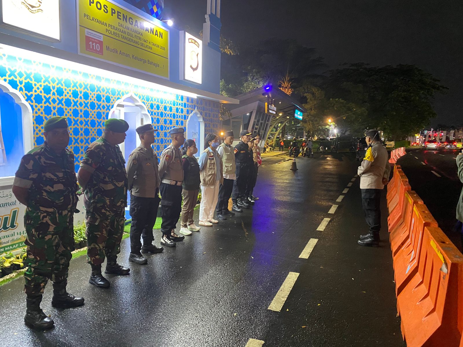 Sinergi Maksimal di Pos Pam Gading Serpong, Polsek Kelapa Dua Pastikan Pengamanan Ops Ketupat Jaya Berjalan Optimal