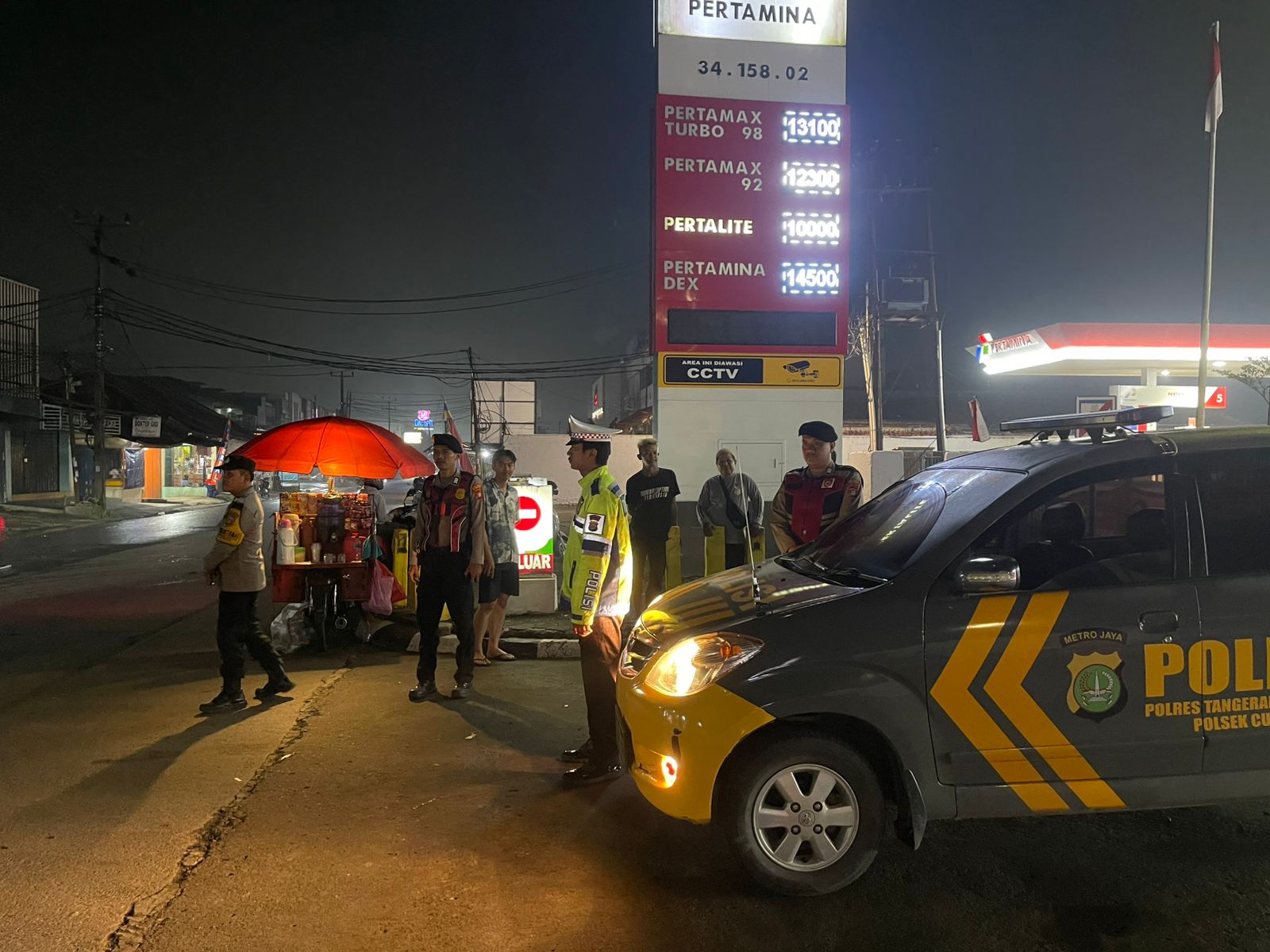 Patroli Operasi Cipta Kondisi, Polsek Kelapa Dua Ciptakan Situasi Kamtibmas Kondusif