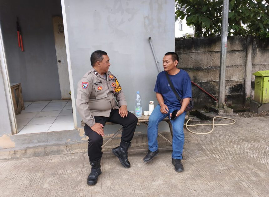Sambang dan Cooling System, Bhabinkamtibmas Bojongkamal Perkuat Sinergi dengan Warga