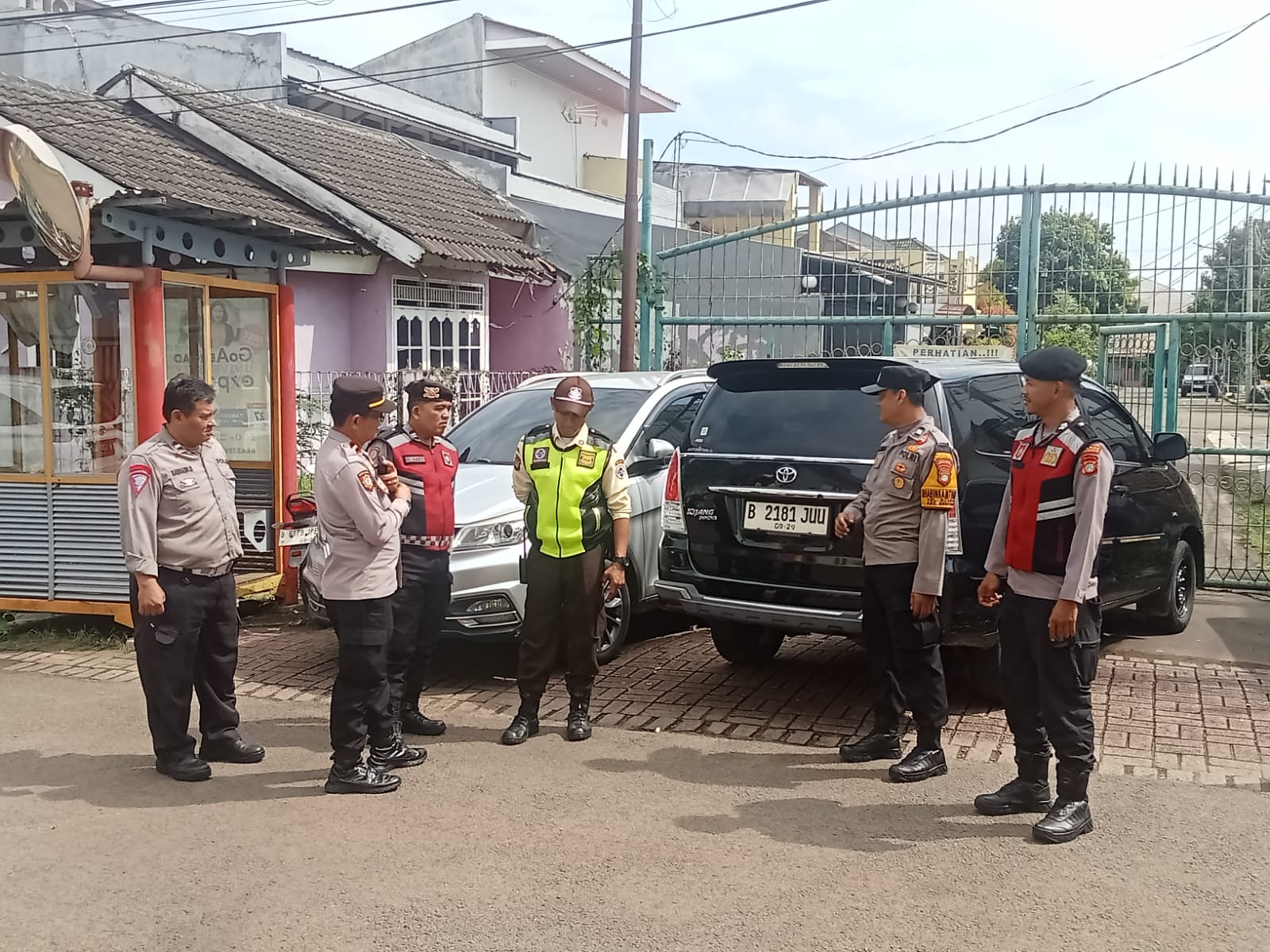 Patroli Polsek Serpong Jaga Kondusifitas Wilayah