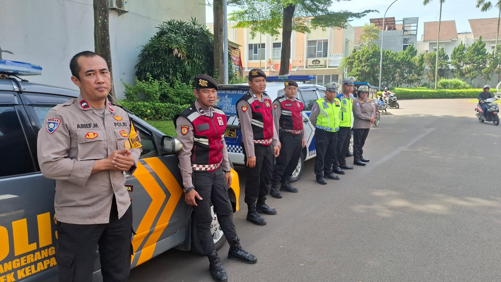 Patroli Mobile Siang Hari, Polsek Kelapa Dua Perkuat Rasa Aman Masyarakat