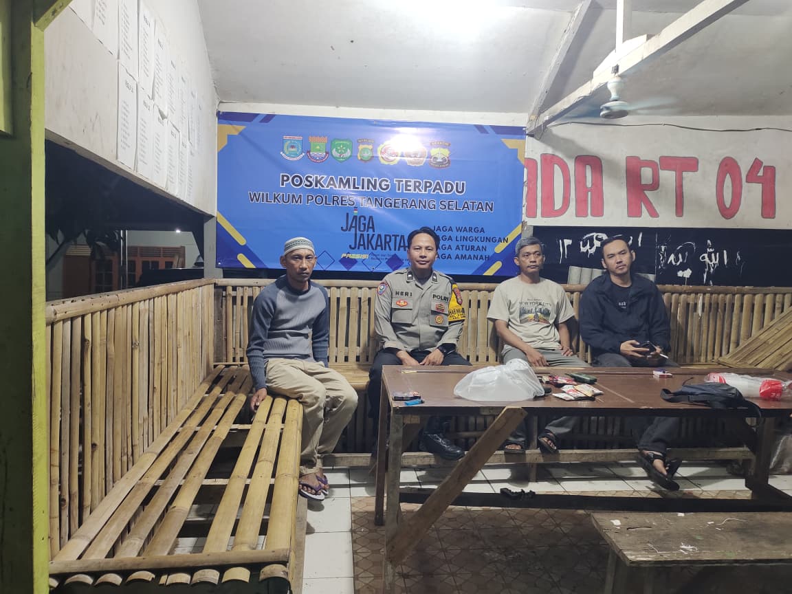 Aktifkan Poskamling Terpadu, Polsek Serpong Ajak Warga Perkuat Keamanan dan Waspada Penipuan Online