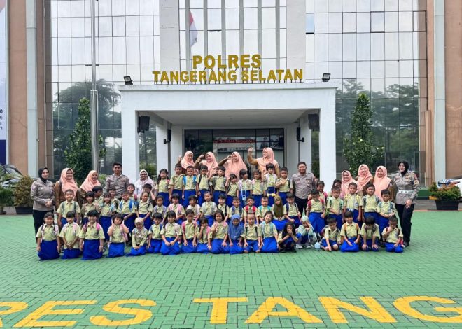 Sejak Dini Tertib Berlalu Lintas: Satlantas Polres Tangerang Selatan Edukasi Anak TK dengan Cara Menyenangkan