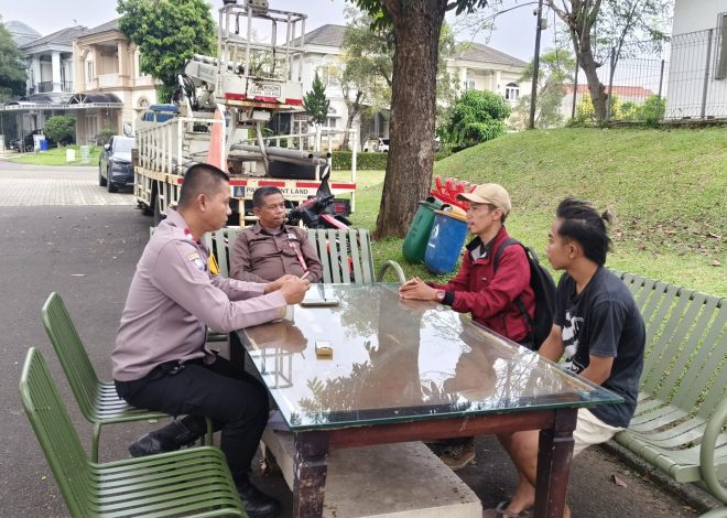 Cooling System di Gading Serpong, Bhabinkamtibmas Ajak Warga Aktif Jaga Kamtibmas
