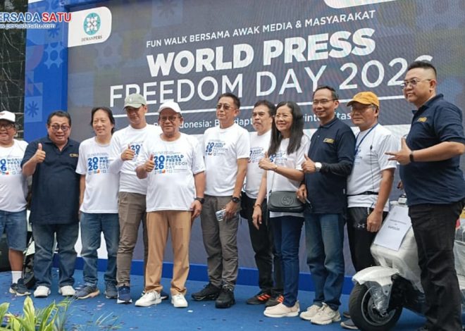 SMSI Semarakkan Jalan Santai Hari Kebebasan Pers Sedunia, Motor Listrik Jadi Hadiah Utama yang Bawa Kebahagiaan Anak Anggota