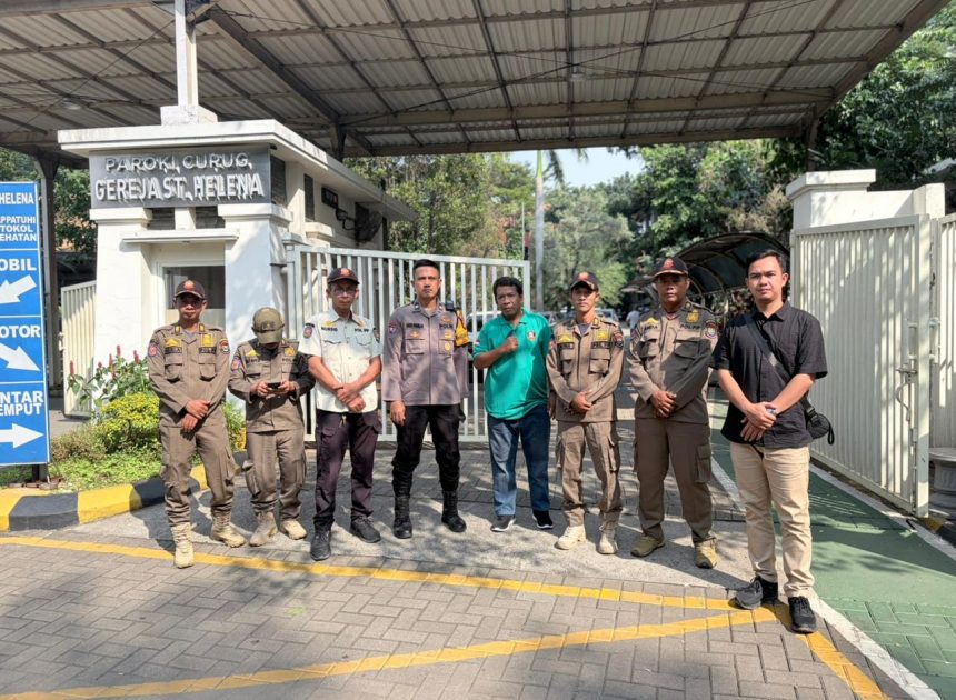 Pengamanan Ibadah Kenaikan Yesus Kristus di Gereja Santa Helena Berjalan Aman dan Kondusif