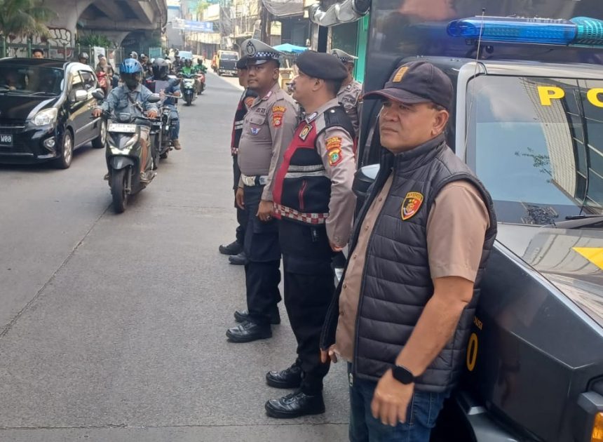 Patroli KRYD Polsek Ciputat Timur Antisipasi Premanisme dan Kejahatan Jalanan