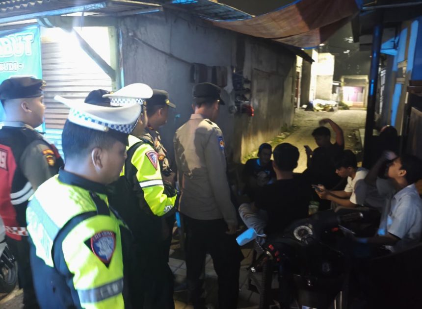 Patroli Razia Stasioner Polres Tangerang Selatan Perkuat Keamanan, Ciptakan Wilayah yang Aman dan Kondusif