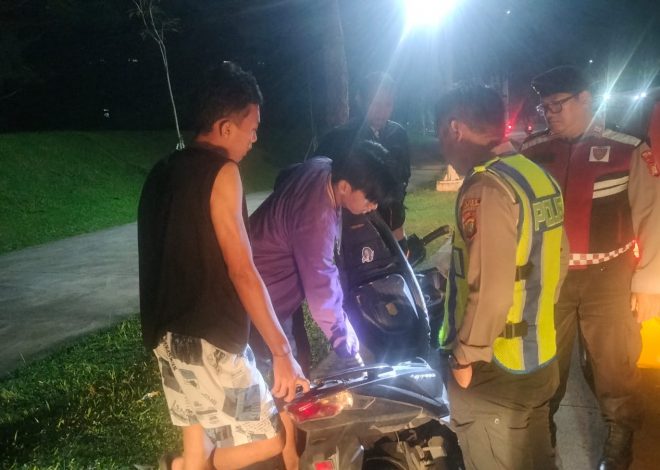 Patroli Polsek Pondok Aren Perketat Perbatasan, Situasi Wilayah Tetap Kondusif