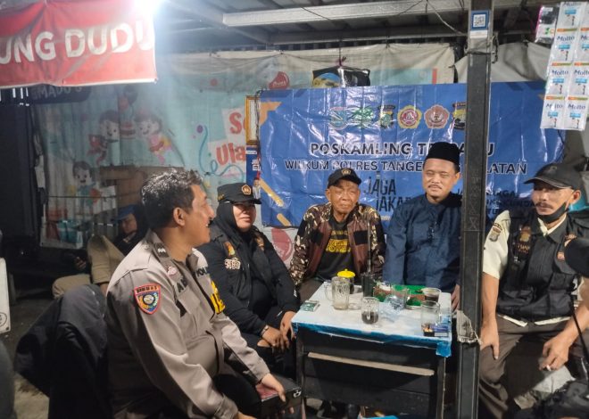 Bhabinkamtibmas Ciputat Timur Perkuat Keamanan Lingkungan Melalui Pengecekan Poskamling Terpadu dan Sosialisasi Jaga Jakarta+