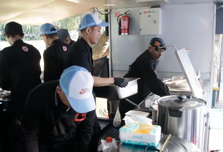 Aksi Chef Hideki Masak Nasi Goreng Jadi Daya Tarik Pembukaan Pekan Olahraga Polri 2026