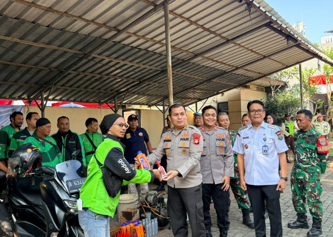 Hari Bhayangkara ke-80, Polsek Pagedangan Teguhkan Komitmen “Polri untuk Masyarakat” Lewat Tasyakuran dan Bakti Sosial