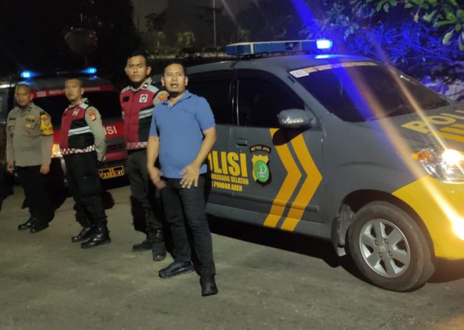 Patroli Crossing Jaga Jakarta On The Spot, Polsek Pondok Aren Perkuat Pengamanan Perbatasan pada Jam Rawan