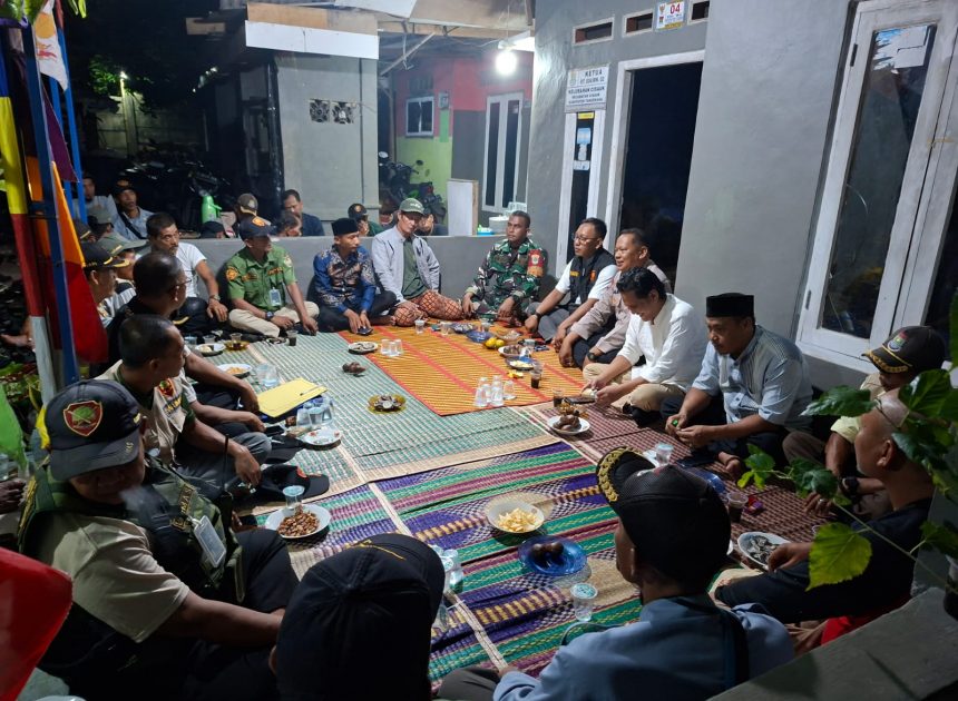 Perkuat Sinergi 3 Pilar Melalui Jaga Jakarta On The Spot, Polsek Cisauk Gelar Rakor dan Ngopi Kamtibmas Bersama Warga dan Linmas