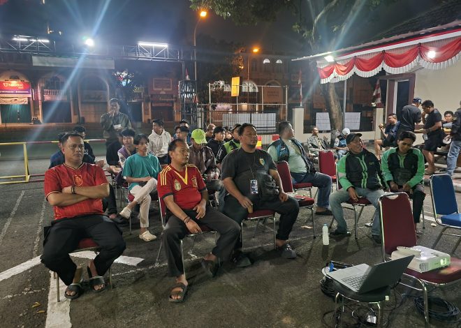 Polsek Kelapa Dua Gelar Nobar Semifinal Piala Dunia, Pererat Silaturahmi dan Jaga Kamtibmas