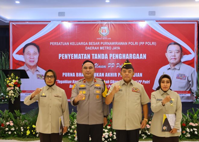 Wakapolda Metro Jaya Sematkan Penghargaan Tridharma kepada 25 Pengurus PP Polri