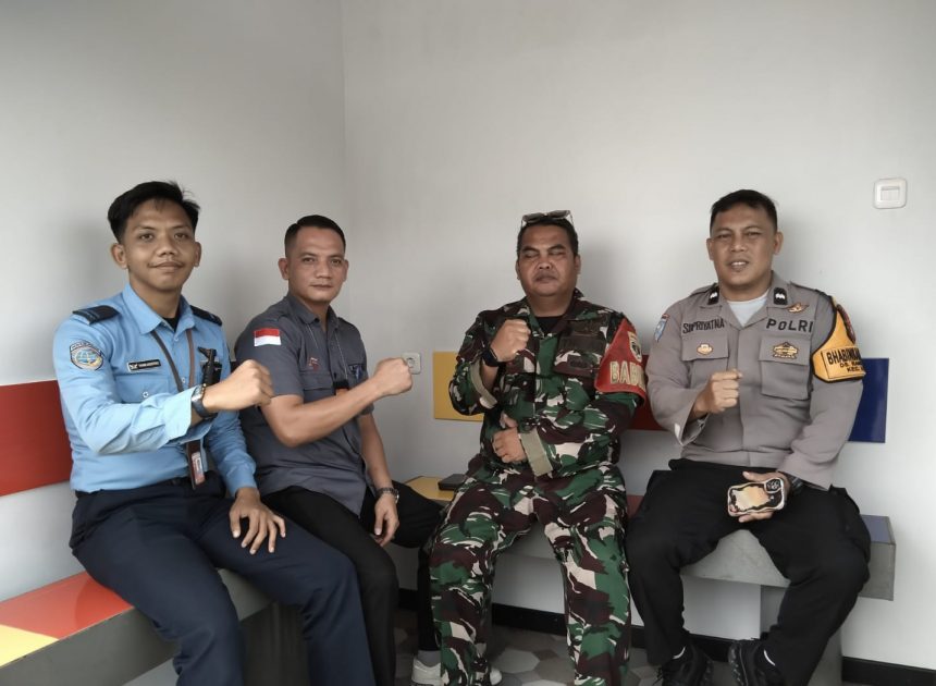Bhabinkamtibmas dan Babinsa Desa Rancagong Perkuat Kamtibmas Melalui Kegiatan Sambang