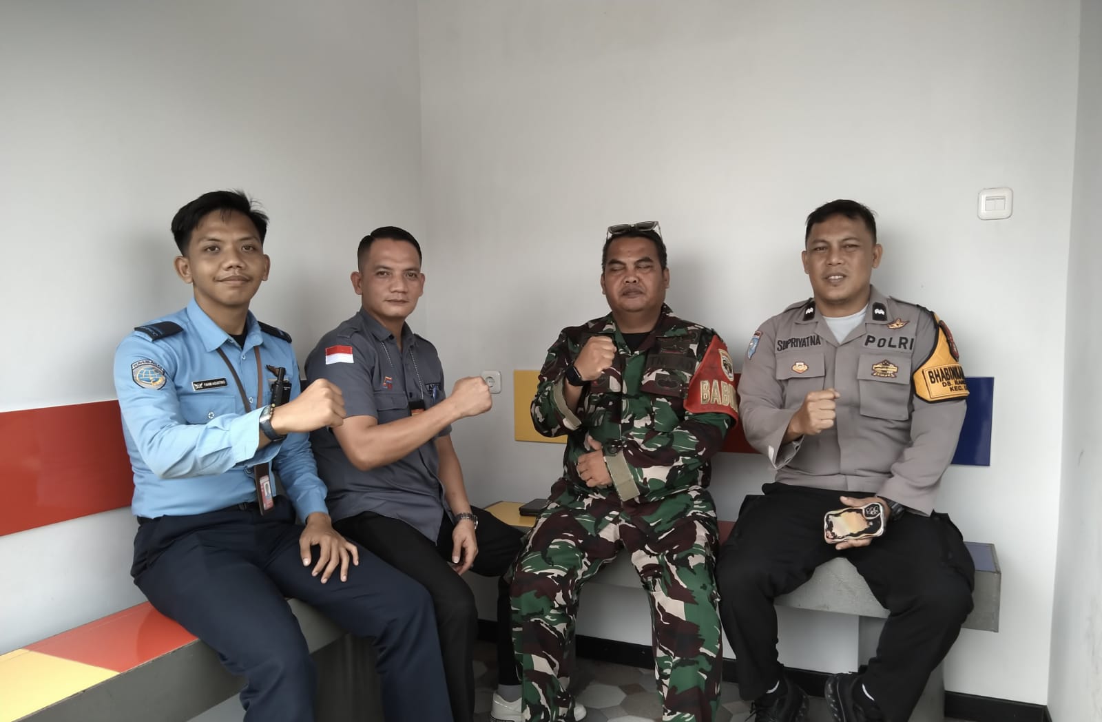 Bhabinkamtibmas dan Babinsa Desa Rancagong Perkuat Kamtibmas Melalui Kegiatan Sambang