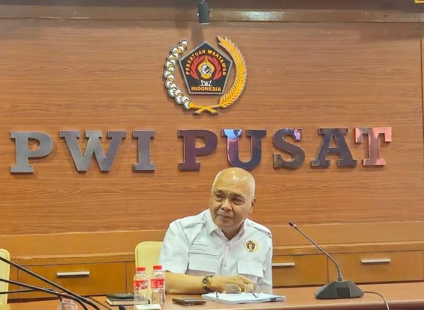 HOTMAN PARIS AKHIRNYA MINTA MAAF; PWI DAN DEWAN PERS TEGASKAN PENGHORMATAN TERHADAP MARTABAT WARTAWAN DAN KEMERDEKAAN PERS