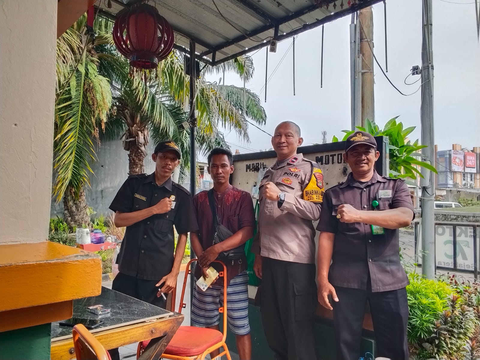 Bhabinkamtibmas Kelapa Dua Perkuat Jakarta On The Spot Melalui DDS dan Cooling System, Ajak Warga Jaga Kamtibmas