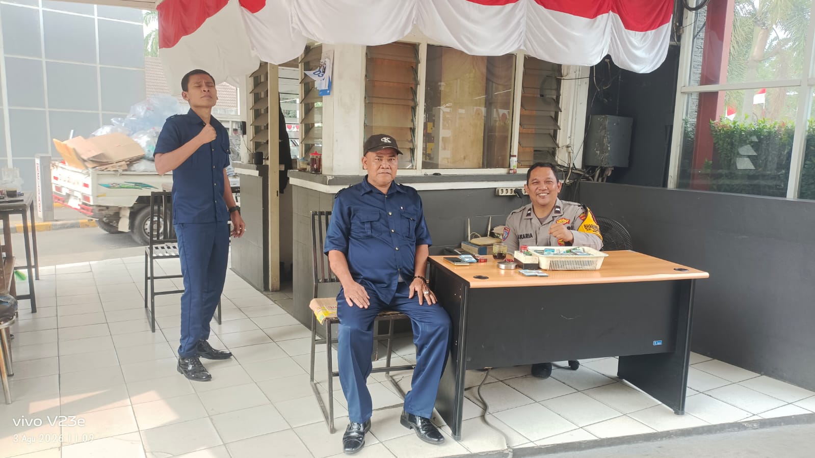 Bhabinkamtibmas Desa Curug Sangereng Perkuat Kemitraan dengan Warga Melalui DDS dan Cooling System