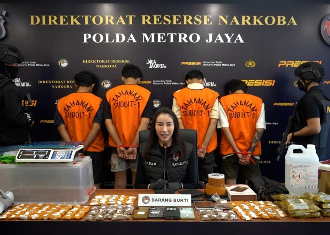 Polda Metro Jaya Gagalkan Sindikat Pengedar Tembakau Sintetis Seberat 995 Gram Disebuah Pemukiman Padat yang Diedarkan Melalui Medsos
